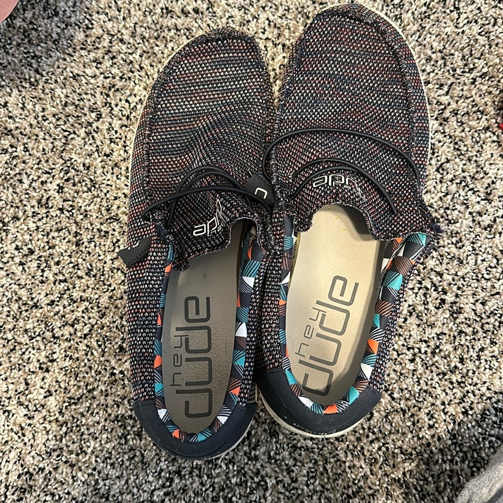 Hey dudes men’s size 14
